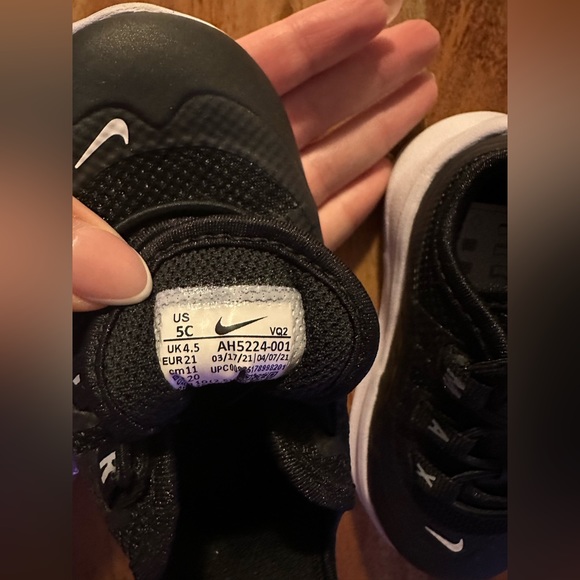 Nike baby sneakers - Picture 4 of 4